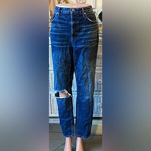 Everyone 100% Cotton cheeky Jeans destructed busted knee in blue wash Size 28